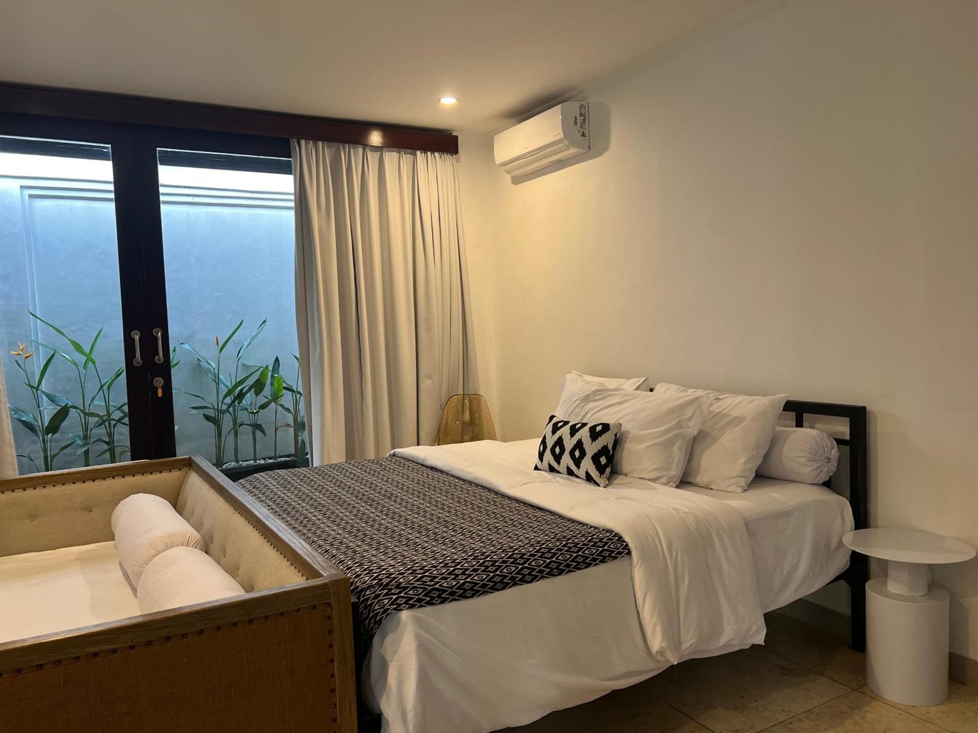 The Mia Bali Villa Kerobokan Eksteriør billede